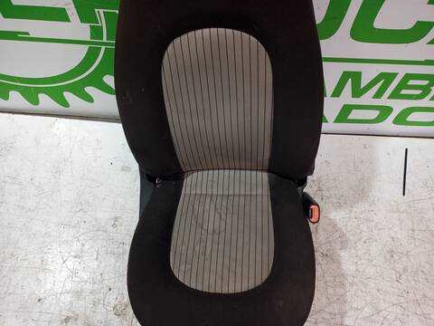 Foto 3ª: Asiento Delantero Derecho Lancia Y 1.3 MULTIJET 16V ARGENTO 10.2006 ) 75CV 55KW [199A2000] (2006)