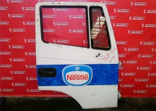 Foto 2ª: Puerta Delantera Derecha Nissan Atleon 165.75 [B660N]