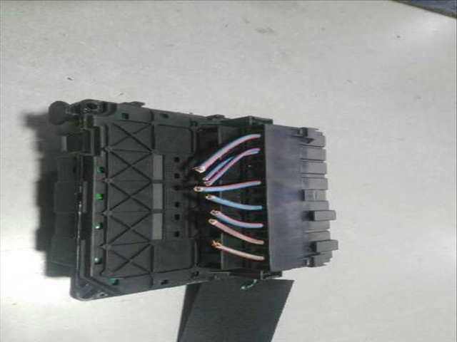 Foto 3ª: Caja Reles Fusibles Citroen C5 2.0 HDI X BERLINA 107CV 79KW [RHZ] (2001)