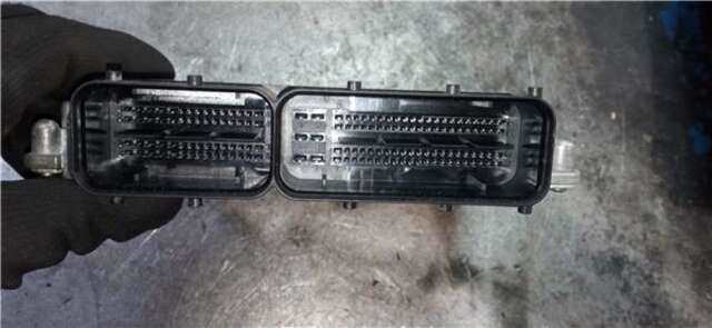 Foto 3ª: Centralita Motor ECU Seat Leon 1.6 ERENCE [1.6 LTR. - 81 KW TDI] [CXXB]