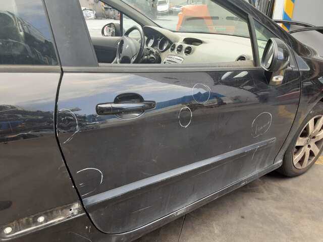 Foto 2ª: Puerta Delantera Derecha Peugeot 308 1.6 HDI 90CV [9HX] (2009)