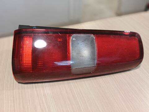 Piloto Trasero Derecho Suzuki Jimny TECHO METALICO JLX 80CV 59KW