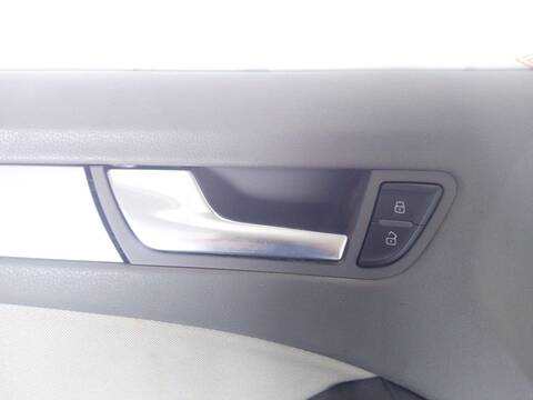 Foto 4ª: Tapizados Cartoneras Audi A5 2.0 TDI 105KW) 143CV [CAGA] (2010)