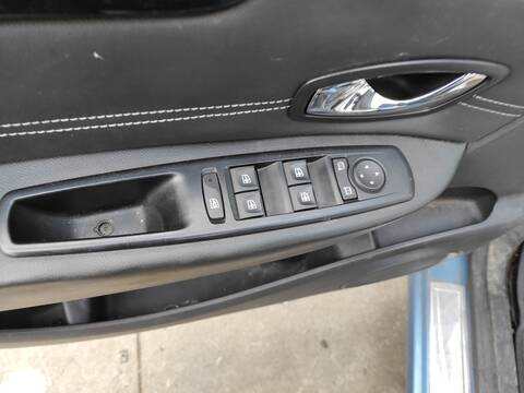 Foto 1ª: Botonera Elevalunas Renault Scenic K9KA6 (2013)