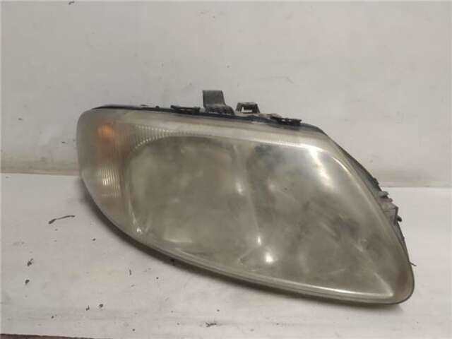 Faro Derecho Chrysler Voyager 2.5 CRD SE GRAND VOYAGER [2.5 LTR. - 105 KW CRD CAT]