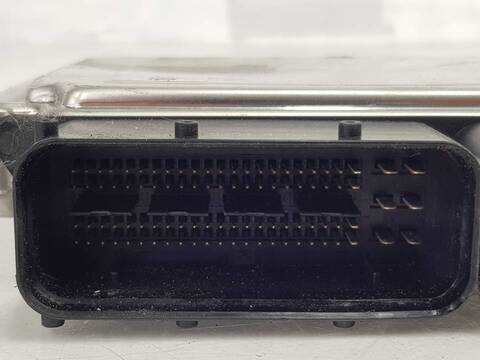 Foto 3ª: Centralita Motor ECU Audi A4 BASICO QUATTRO (2014)