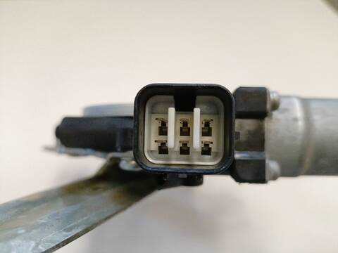 Foto 3ª: Elevalunas Manual Trasero Derecho Peugeot 4007 PREMIUM 2 HDI FAP 156CV (2007)