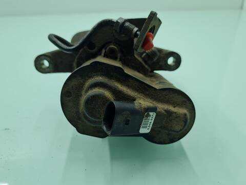 Foto 3ª: Pedal Embrague Volkswagen Passat 2.0 TDI BERLINA 140CV 103KW [BKP] (2005)