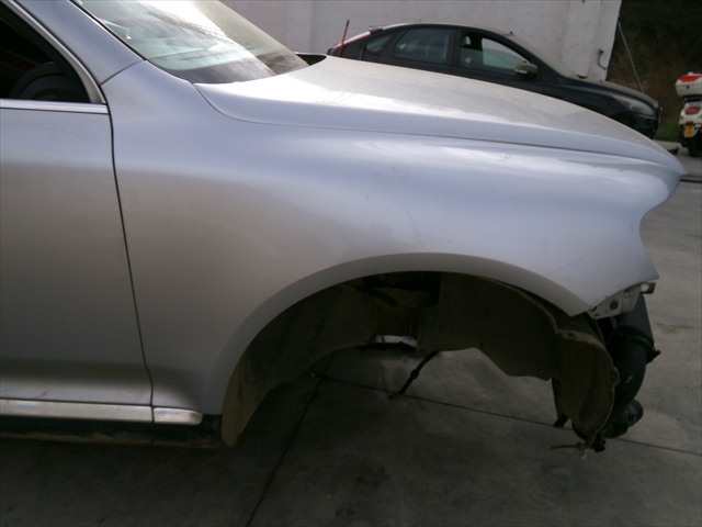 Aleta Delantera Derecha Volkswagen Touareg 2.5 TDI 2002-2010