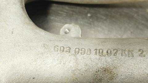 Foto 4ª: Colector Admisión Mercedes Clase E 180 D-TURBO 300 124.133) BERLINA 143CV 105KW [OM603960] (1984)