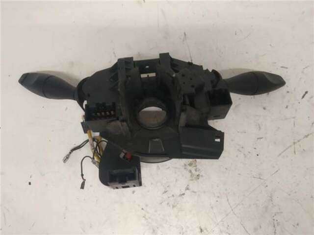 Foto 2ª: Mando Multifuncion Ford Tourneo 1.8 TDCI (75 CV) [BHPA]