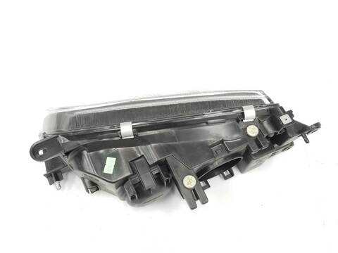Foto 3ª: Faro Derecho Mazda 6 2.0 16V 116CV