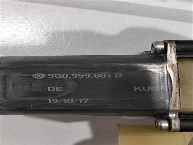 Foto 3ª: Elevalunas Eléctrico Delantero Izquierdo Seat Leon CUPRA 300 300CV [CJXC] (2012)
