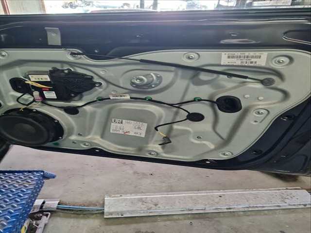 Elevalunas Eléctrico Delantero Derecho Volkswagen Touran 2.0 TDI 140CV 103KW