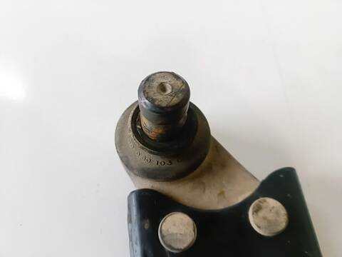 Foto 3ª: Brazo Suspension Delantero Derecho Ford Kuga TITANIUM 2.0 TDCI CAT 136CV (2008)