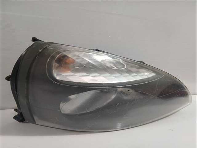 Foto 3ª: Faro Derecho Renault Clio 1.2 BB0A BB0F BB10 BB1K BB28 BB2D BB2H CB0A ... 58CV 43KW [D7F 710,D7F 720,D7F 722,D7F 726,D7F 744,D7F 746,D7] (2007)