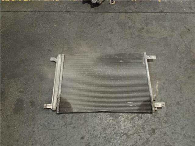Foto 1ª: Radiador Calefaccion A.A. Seat Leon 2.0 STYLE [2.0 LTR. - 110 KW TDI]