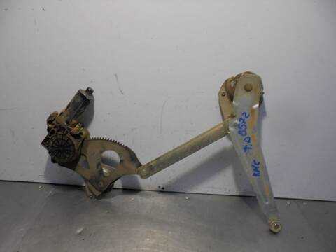 Elevalunas Manual Trasero Derecho Mitsubishi Galloper 2.5 TD 5-PTAS.) 99CV 73KW