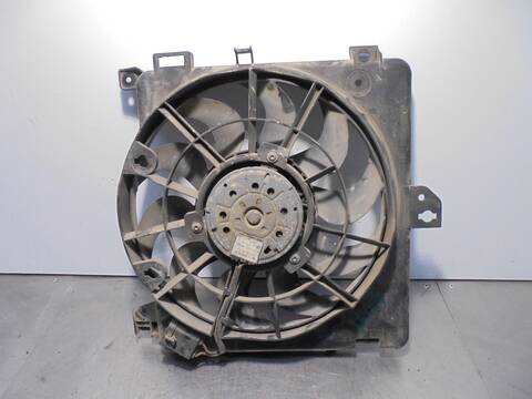 Foto 1ª: Electroventilador Opel Astra COSMO BERLINA 101CV 74KW [Z17DTH] (2005)