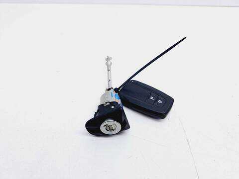 Cerradura Puerta Delantera Izquierda Toyota Corolla 1.8 98CV 72KW