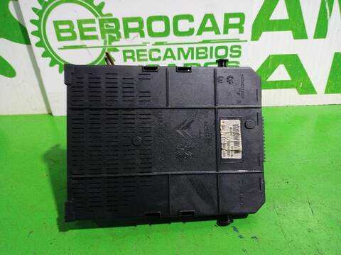 Foto 2ª: Caja Reles Fusibles Citroen C4 COLLECTION 90CV [9HXDV6ATED4] (2004)