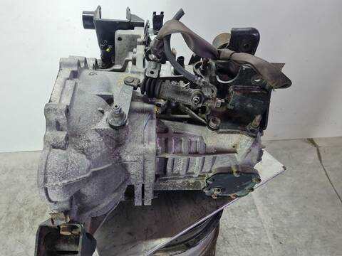 Foto 2ª: Caja Cambios Hyundai Tucson 2.0 CRDI CAT 113CV 83KW [D4EA] (2004)