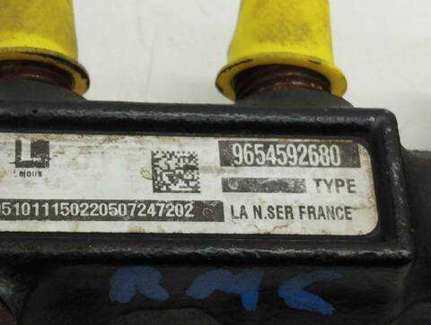 Foto 4ª: Rampa Inyectora Citroen Xsara 1.6 HDI 110 EXCLUSIVE PICASSO 109CV 80KW [9HY] (2005)