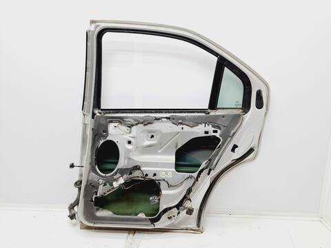 Foto 2ª: Puerta Trasera Derecha Ford Mondeo 2.0 TDCI CAT BERLINA 130CV 96KW [FMBA] (2004)