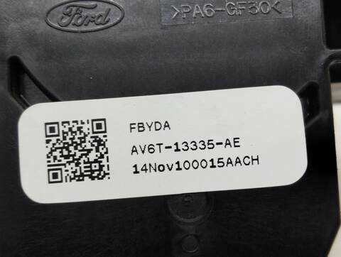 Foto 3ª: Mando Multifuncion Ford Focus SPORT 115CV 85KW [T1DA] (2015)