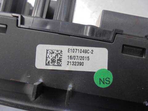 Foto 2ª: Mando Climatizador Ford Tourneo AMBIENTE 75CV 55KW [XUCD] (2015)