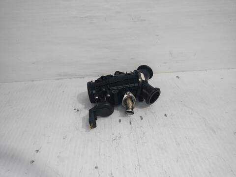 Foto 3ª: Caja Mariposa Land Rover Discovery TDV6 HSE AUT. 245CV [306DT] (2009)