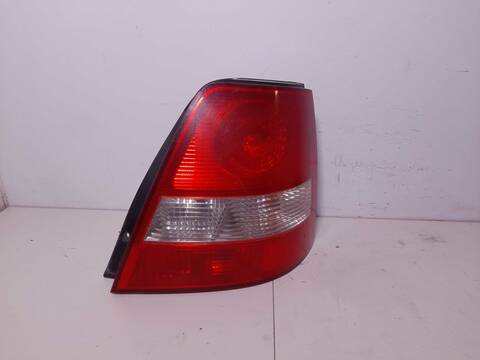 Foto 2ª: Piloto Trasero Derecho Kia Sorento 2.5 CRDI ACTIVE 170CV 125KW [D4CB] (2007)