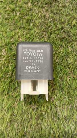 Caja Reles Fusibles Lexus LX 4.7 G 470 V8