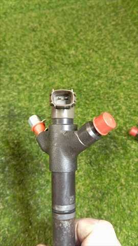 Foto 3ª: Inyectores Toyota Rav4 2.2 D EURO 4 [2ADFTV] (2010)