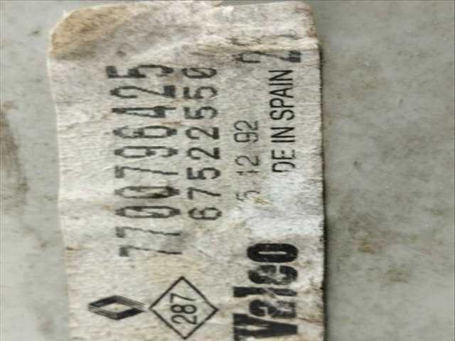 Foto 4ª: Faro Izquierdo Renault Clio 1.2 ALIZE 58CV 43KW [E7F] (1992)