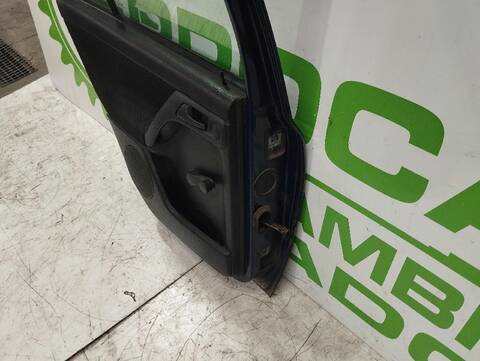 Foto 2ª: Puerta Trasera Izquierda Volkswagen Golf 1.9 DIESEL BERLINA 64CV [AEY] (1991)