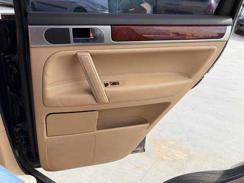 Tapizados Cartoneras Volkswagen Touareg BKS