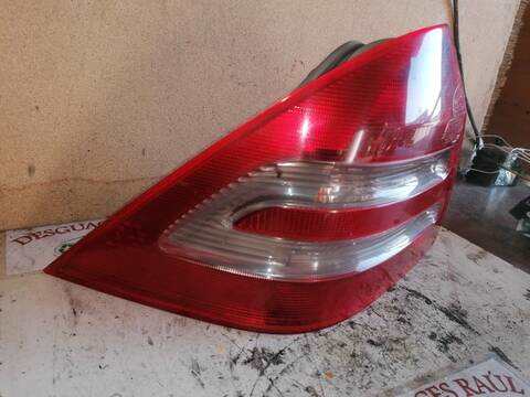 Foto 3ª: Piloto Trasero Izquierdo Mercedes Clase C 160 OM611962 BERLINA (2000)