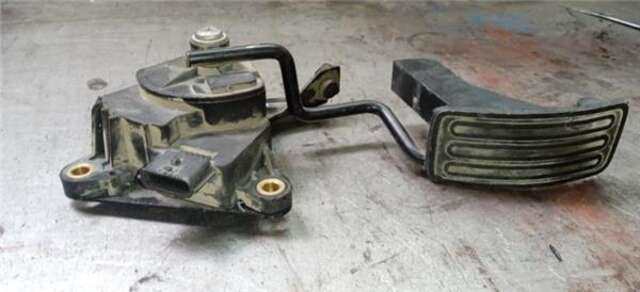 Pedal Acelerador Nissan Qashqai 1.5DCI