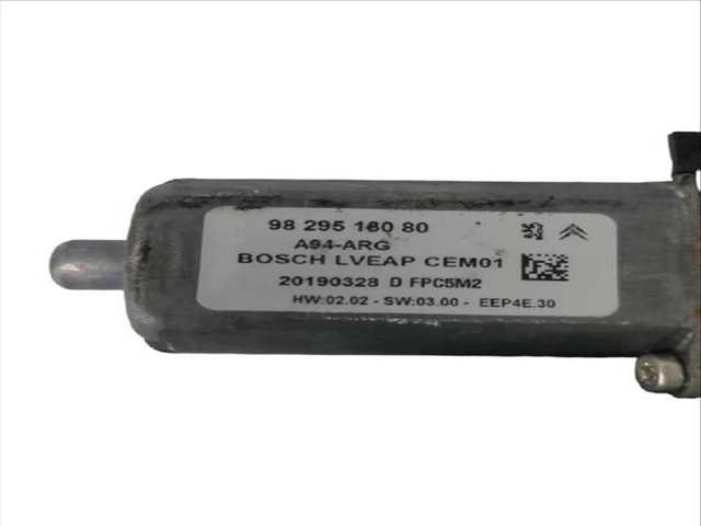 Foto 3ª: Elevalunas Manual Trasero Izquierdo Peugeot 2008 1.6 BLUEHDI 100 (2013)