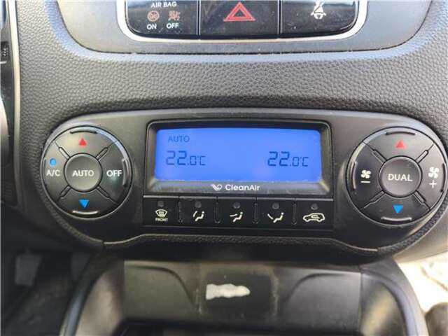 Mando Climatizador Hyundai ix35 1.7 COMFORT 2WD [1.7 LTR. - 85 KW CRDI CAT]