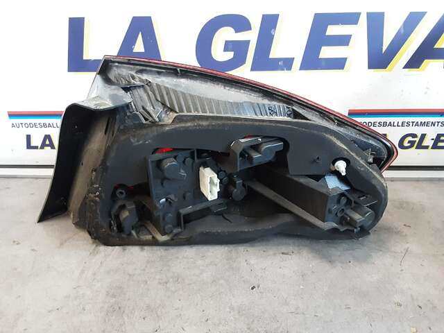 Foto 2ª: Piloto Trasero Izquierdo Peugeot 407 2.0 HDI 136CV [RHR] (2006)