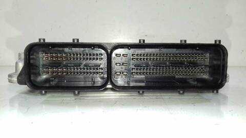 Foto 2ª: Centralita Motor ECU Skoda Superb 2.0 TDI AMBITION 140CV 103KW 3T4) [CFFB] (2013)