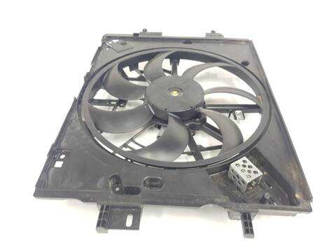 Foto 2ª: Electroventilador Renault Arkana TECHNO 113CV 83KW