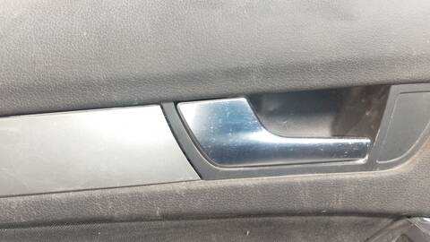 Foto 3ª: Tapizados Cartoneras Audi A4 BASICO 143CV 105KW [CAGA] (2009)