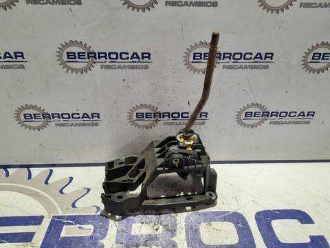 Foto 3ª: Palanca de Cambio Toyota Avensis 1.8 16V CAT 129CV [1ZZFE] (2003)