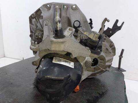 Foto 3ª: Caja Cambios Renault Clio 1.5 DCI DIESEL 68CV 50KW [K9K768] (2009)