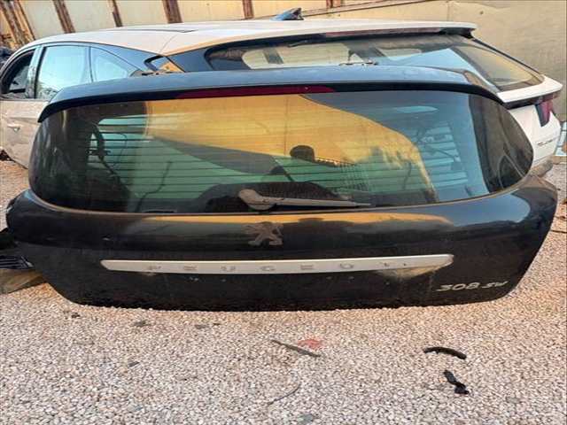 Foto 3ª: Portón Peugeot 308 VERSION INDEFINIDA (2010)