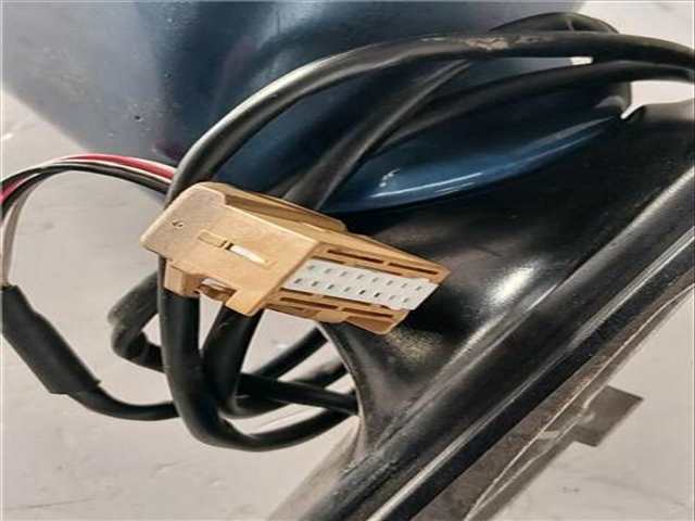 Foto 2ª: Retrovisor Derecho Audi A4 2.5 TDI 120KW) AVANT 163CV [BFC] (2002)