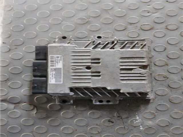 Foto 3ª: Centralita Motor ECU Peugeot 308 1.6 ACTIVE [1.6 LTR. - 85 KW 16V E-HDI FAP] [9h05]